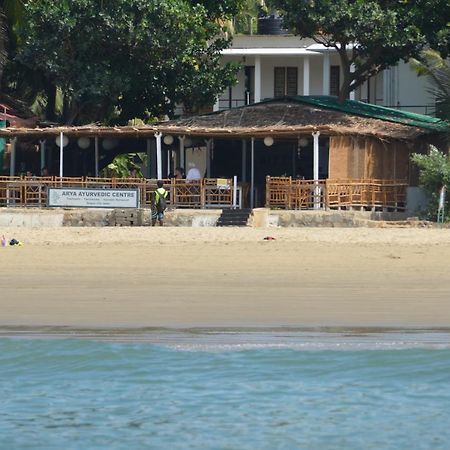 Arya Homestay Bougain Villa Gokarna  Exterior photo