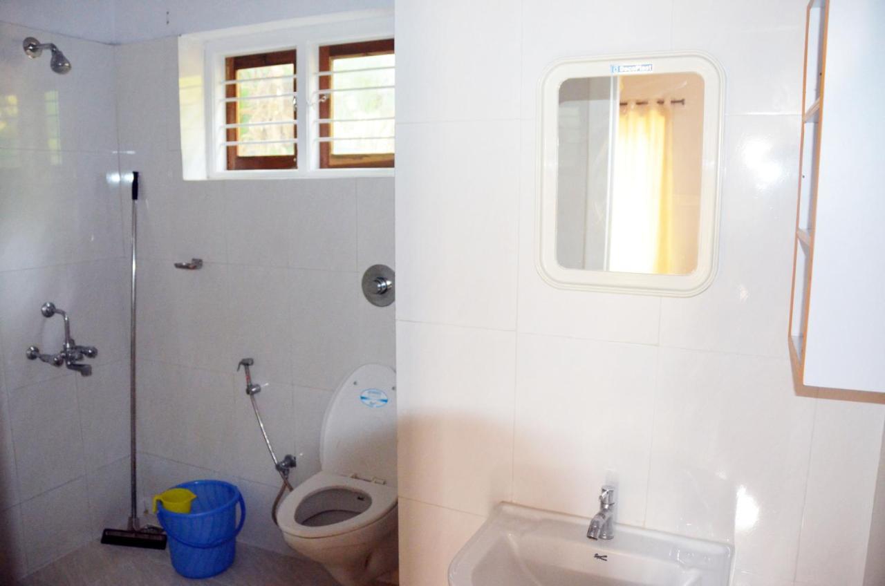 Arya Homestay Bougain Villa Gokarna  Exterior photo