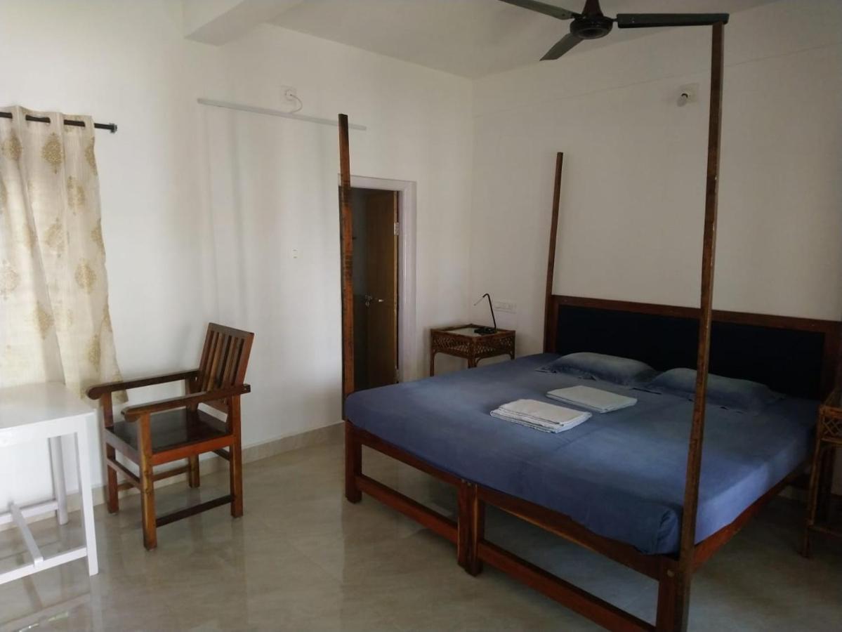 Arya Homestay Bougain Villa Gokarna  Exterior photo