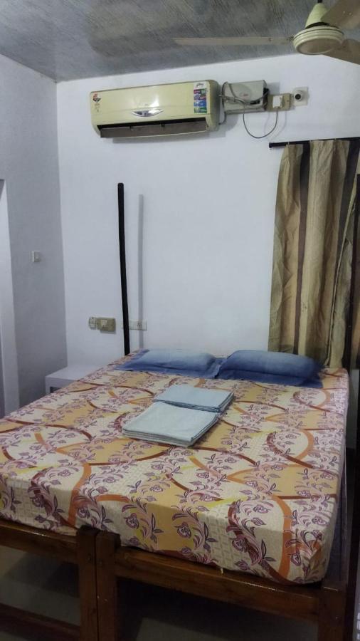 Arya Homestay Bougain Villa Gokarna  Exterior photo